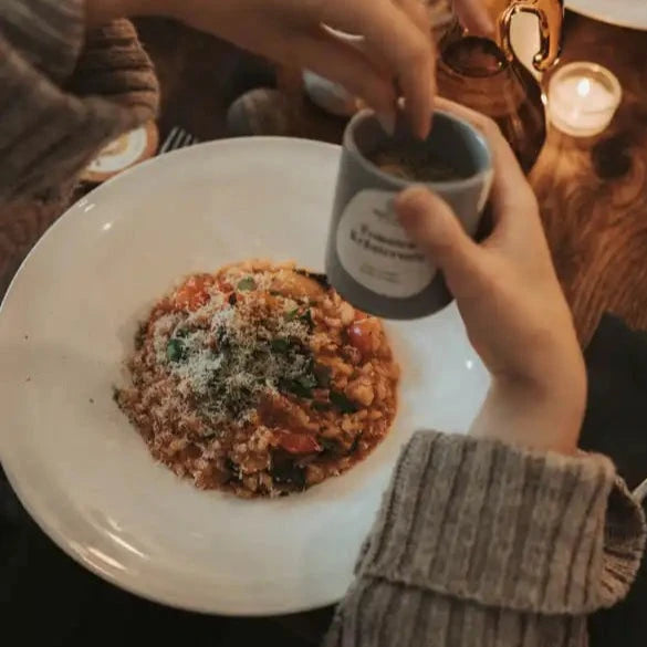 8 x 100g Tomaten Kräuter-Salz – Potluck B2B 8 x 100g Tomaten Kräuter-Salz – Potluck B2B